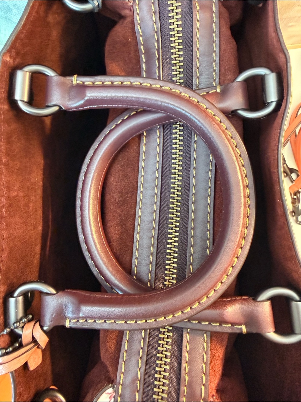 Rare Authentic COACH 1941 ROGUE 30 MELON & Oxblood Purse - Picture 11 of 16